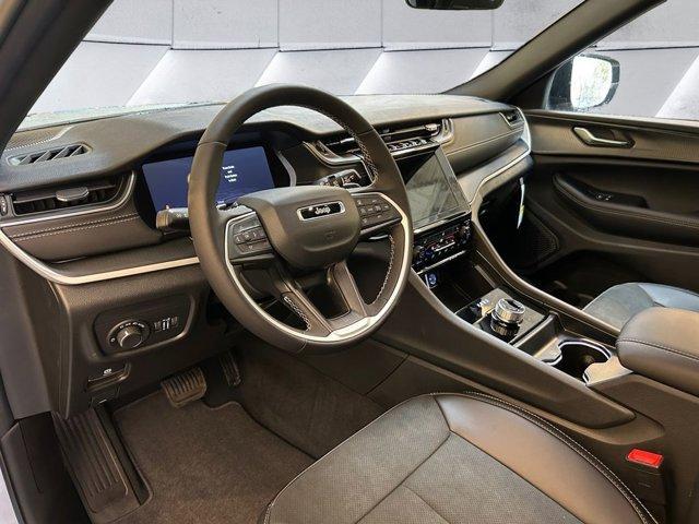 new 2025 Jeep Grand Cherokee car, priced at $45,188