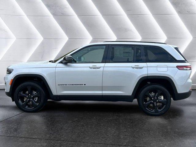 new 2025 Jeep Grand Cherokee car, priced at $45,188