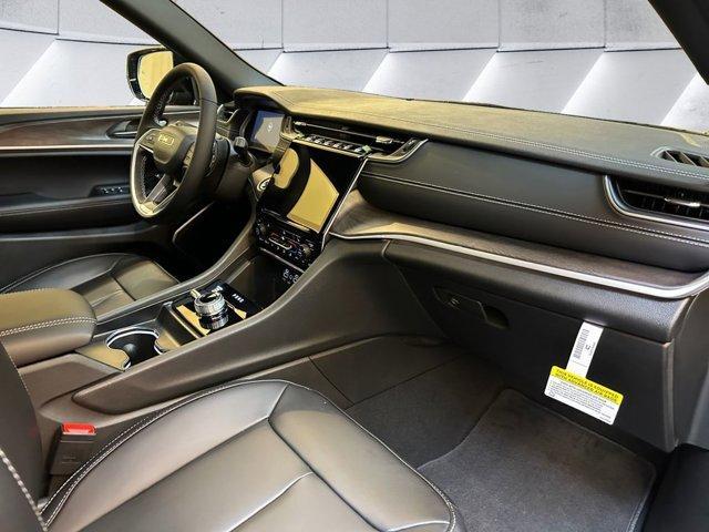 new 2025 Jeep Grand Cherokee L car, priced at $50,754