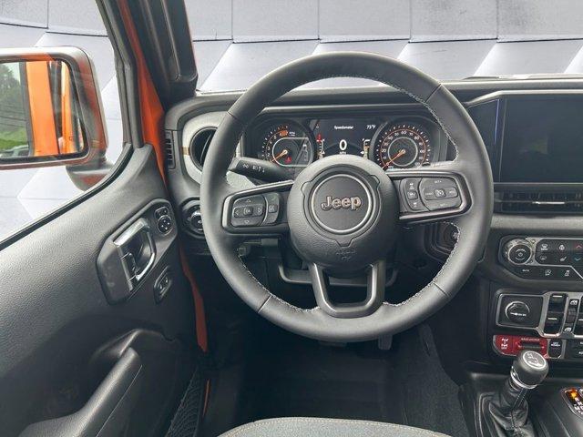 new 2025 Jeep Wrangler car, priced at $50,385