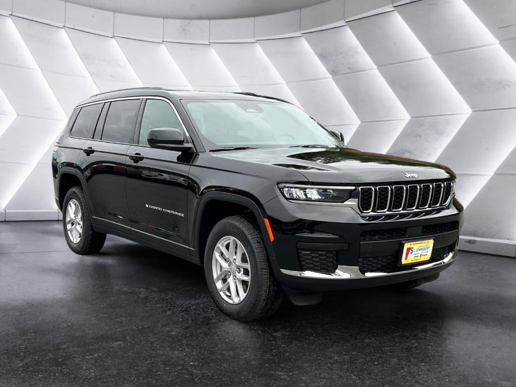 new 2025 Jeep Grand Cherokee L car, priced at $41,720