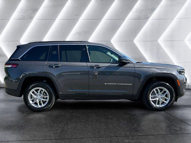 new 2024 Jeep Grand Cherokee car, priced at $41,407