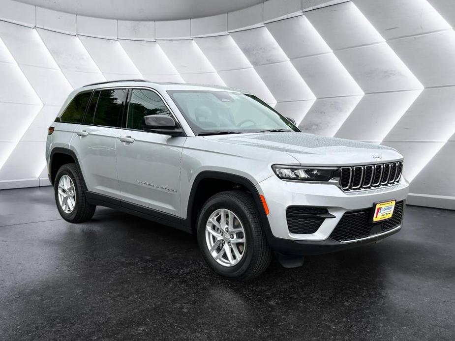 new 2024 Jeep Grand Cherokee car, priced at $44,465