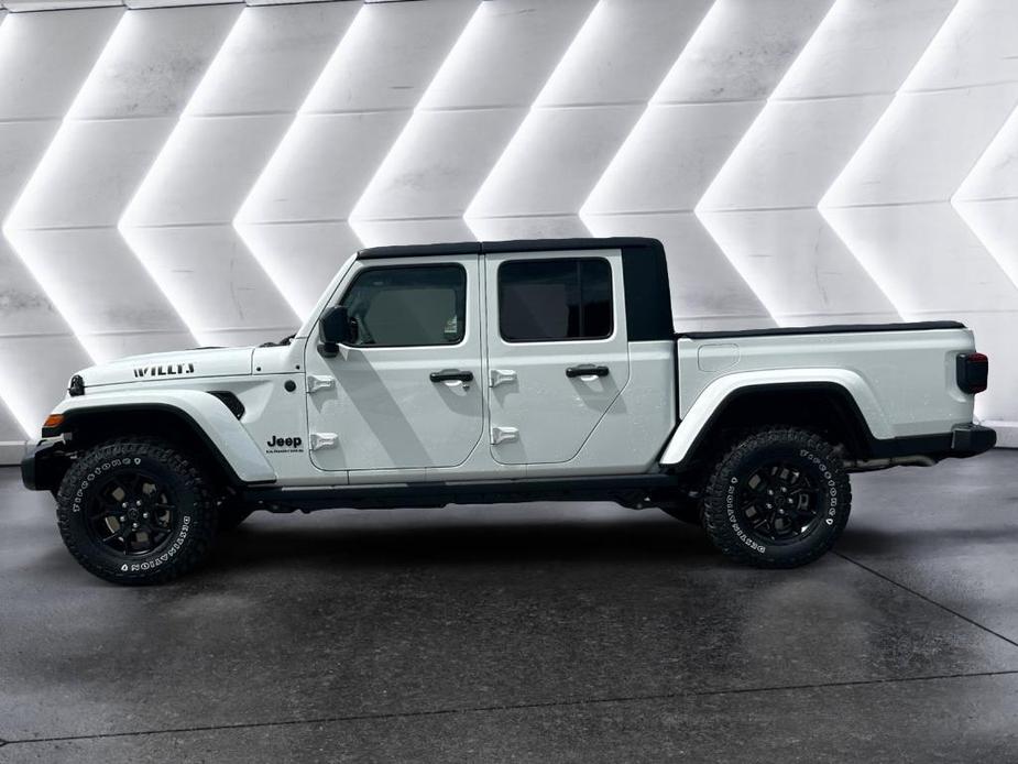 new 2024 Jeep Gladiator car, priced at $48,079