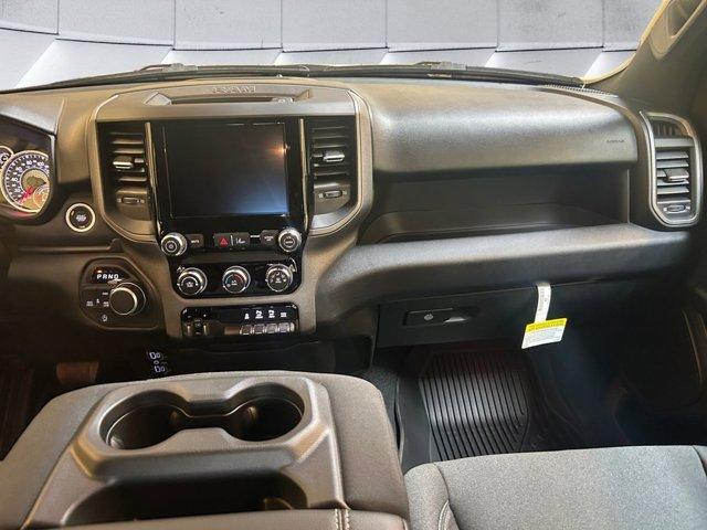 new 2025 Ram 1500 car, priced at $48,274