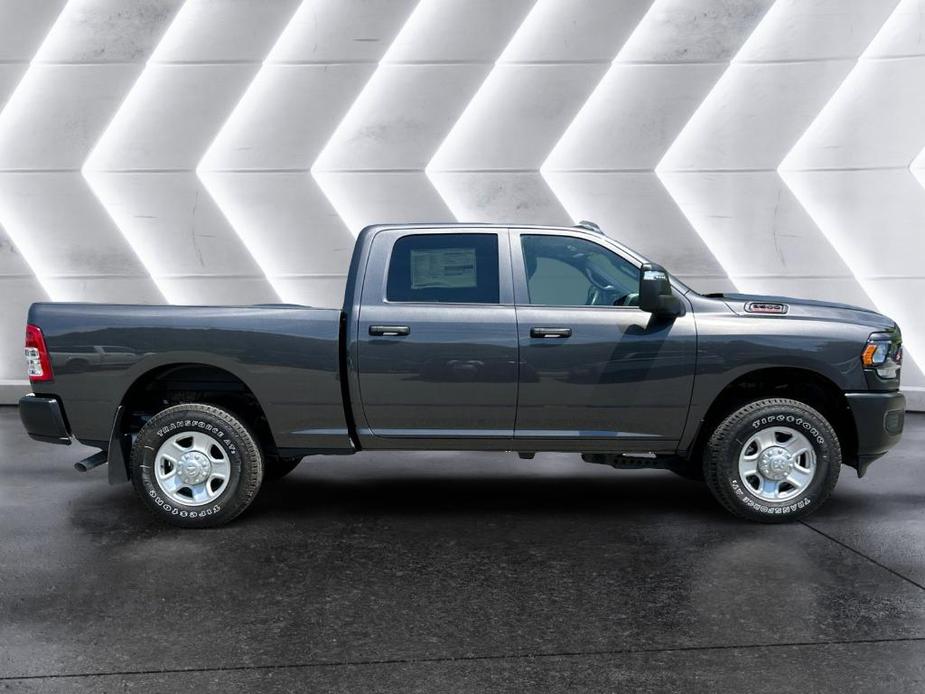 new 2024 Ram 3500 car, priced at $52,581