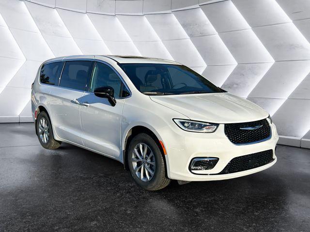 new 2025 Chrysler Pacifica car, priced at $46,210