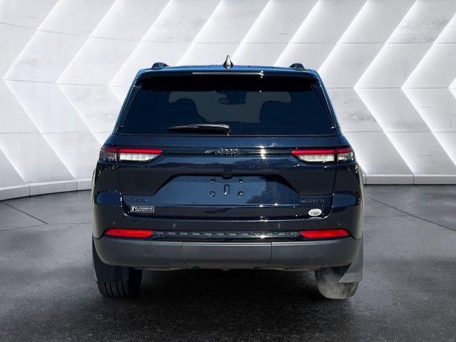 used 2024 Jeep Grand Cherokee car, priced at $38,880