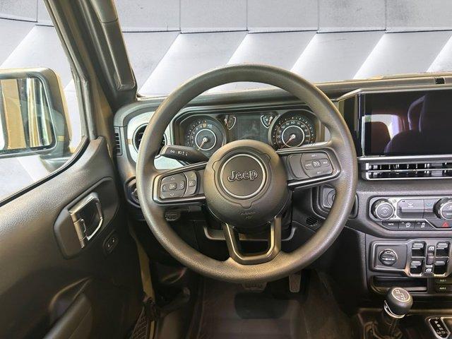 new 2025 Jeep Gladiator car, priced at $40,447