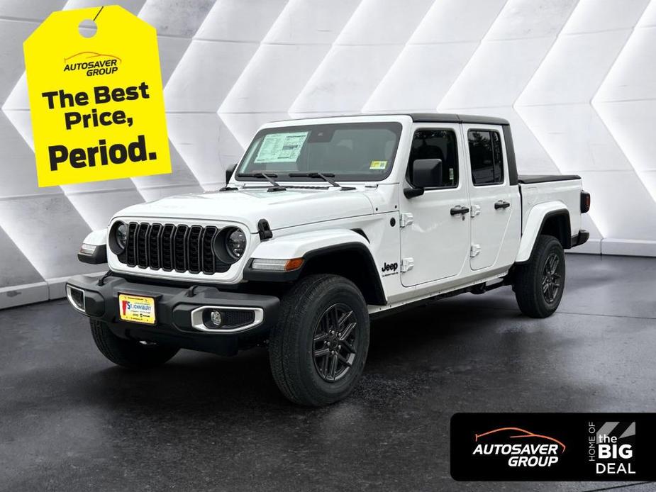 new 2024 Jeep Gladiator car, priced at $45,363