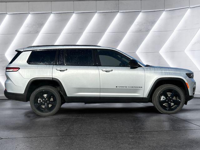 new 2025 Jeep Grand Cherokee L car, priced at $46,175