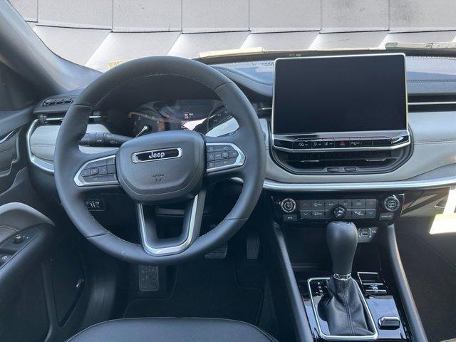 new 2025 Jeep Compass car, priced at $35,670