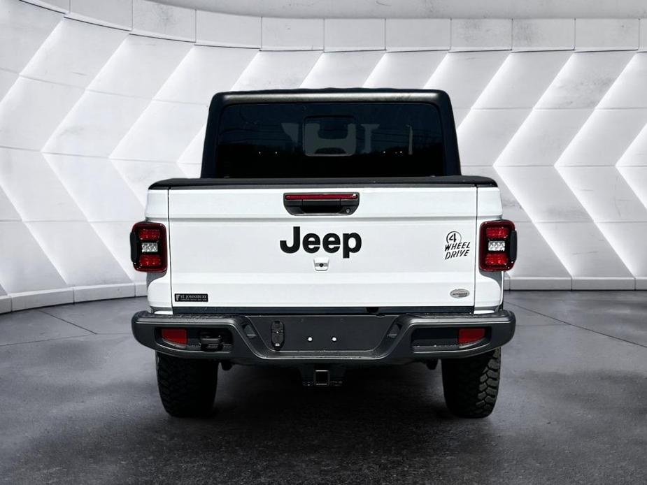 new 2024 Jeep Gladiator car, priced at $48,079