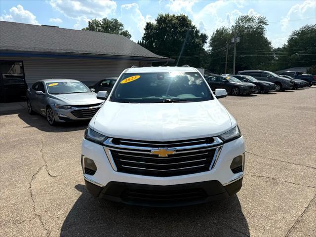 used 2023 Chevrolet Traverse car, priced at $26,900