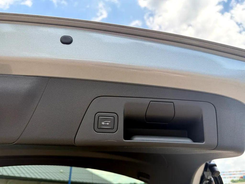 used 2023 Buick Envision car, priced at $32,500