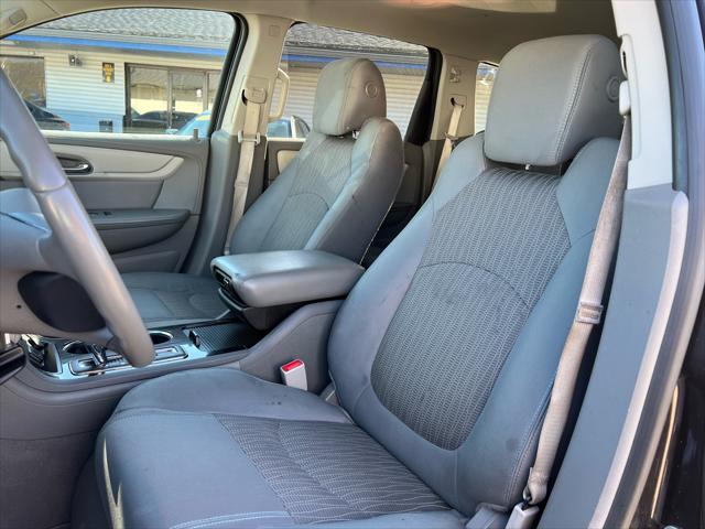 used 2017 Chevrolet Traverse car, priced at $12,900