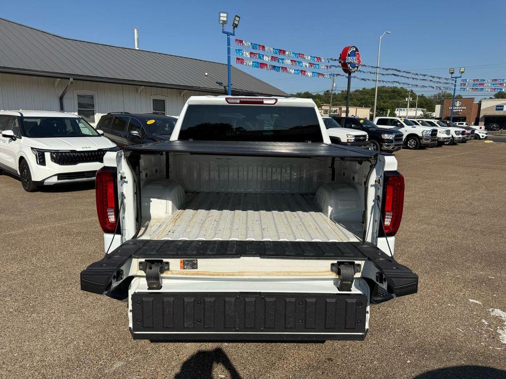 used 2025 GMC Sierra 1500 car, priced at $47,900