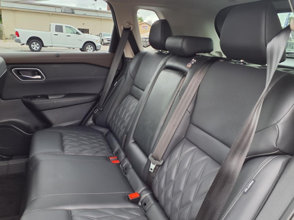 used 2023 Nissan Rogue car, priced at $32,995