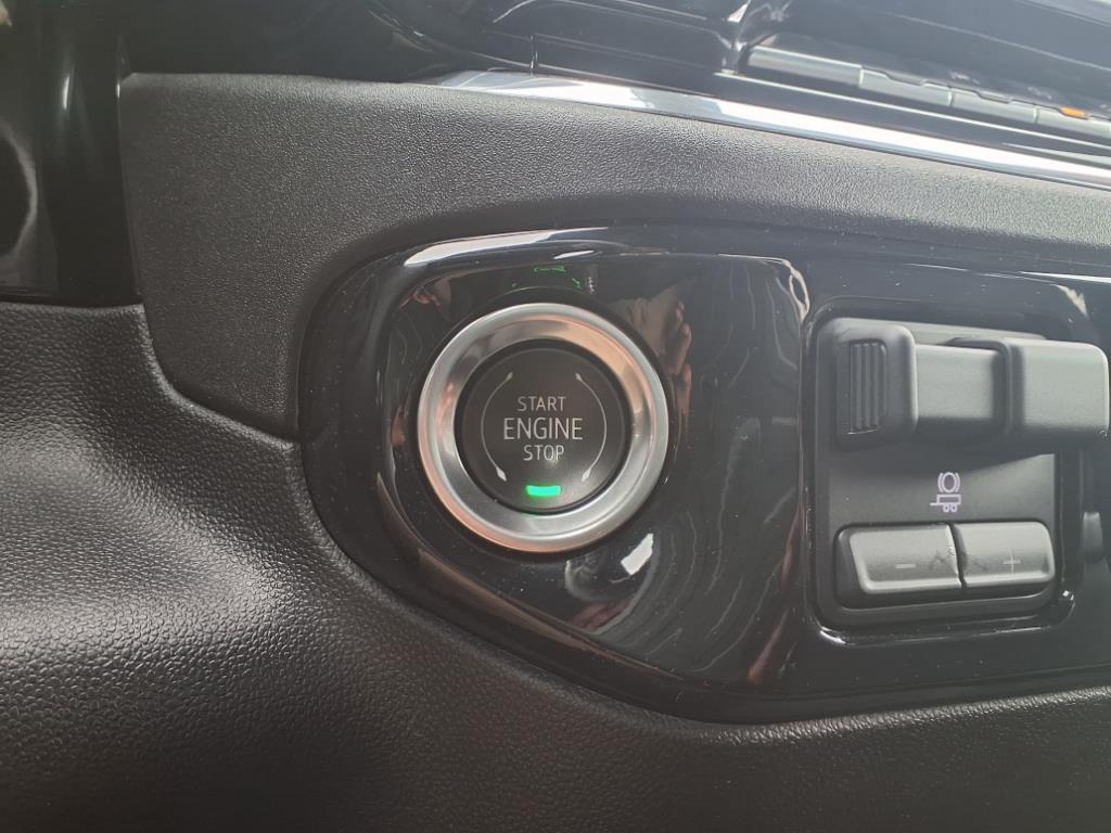 used 2025 Chevrolet Silverado 1500 car, priced at $49,977