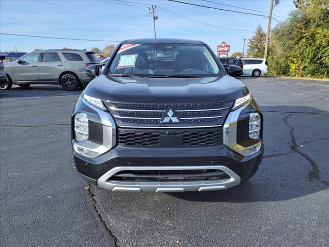 used 2023 Mitsubishi Outlander car, priced at $25,995