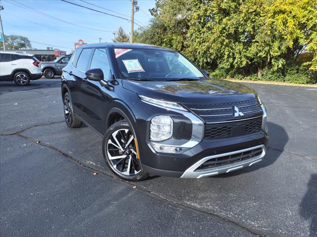 used 2023 Mitsubishi Outlander car, priced at $25,995