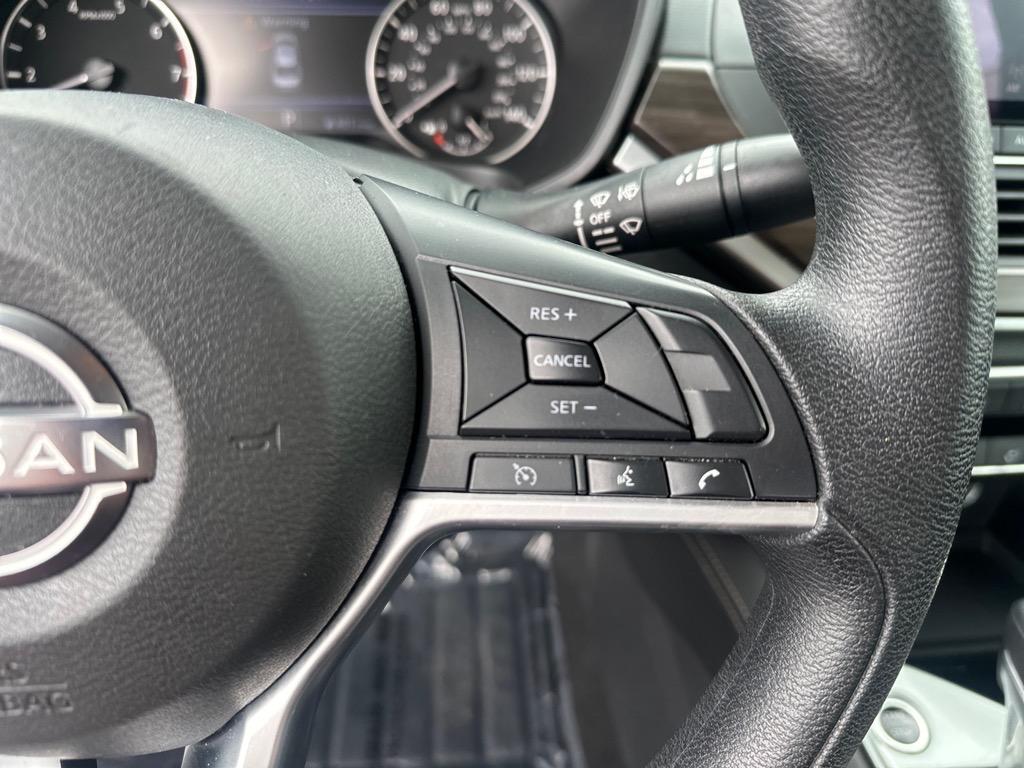 used 2023 Nissan Altima car