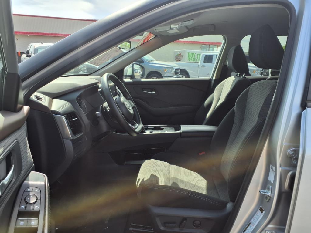 used 2022 Nissan Rogue car, priced at $21,995