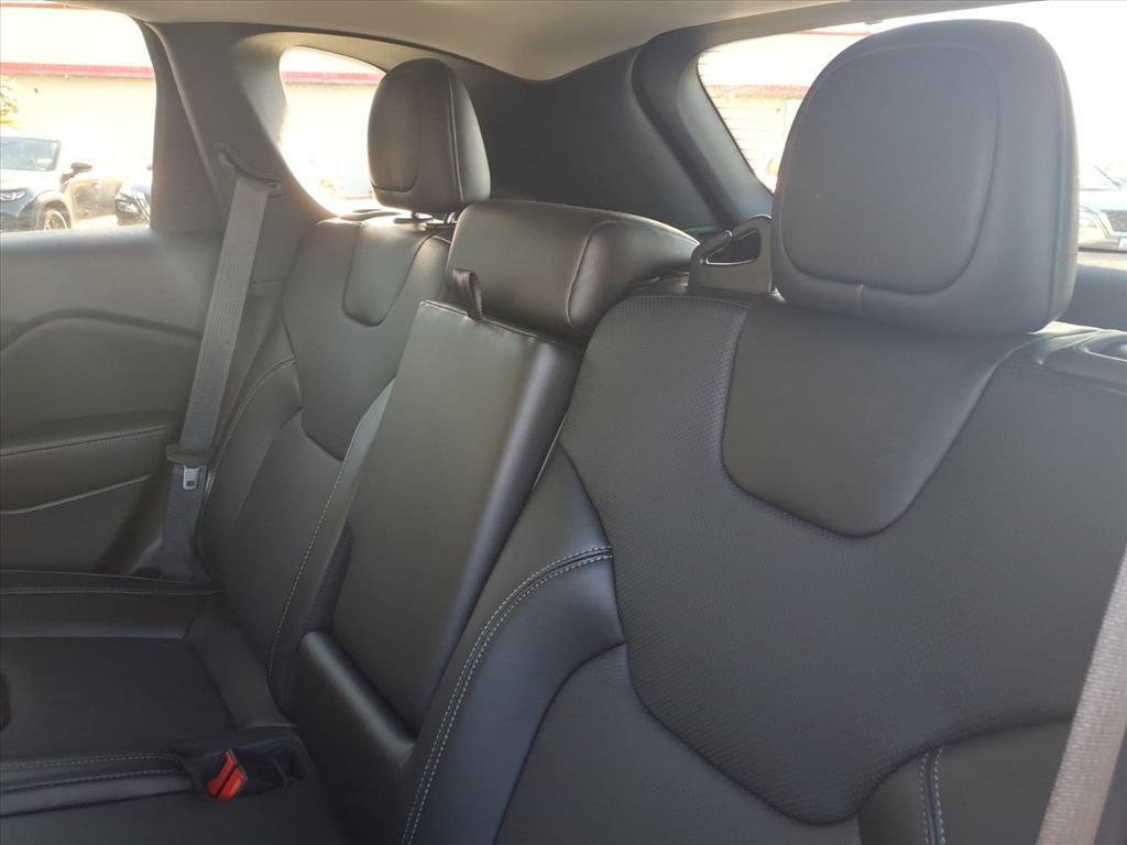 used 2022 Jeep Cherokee car