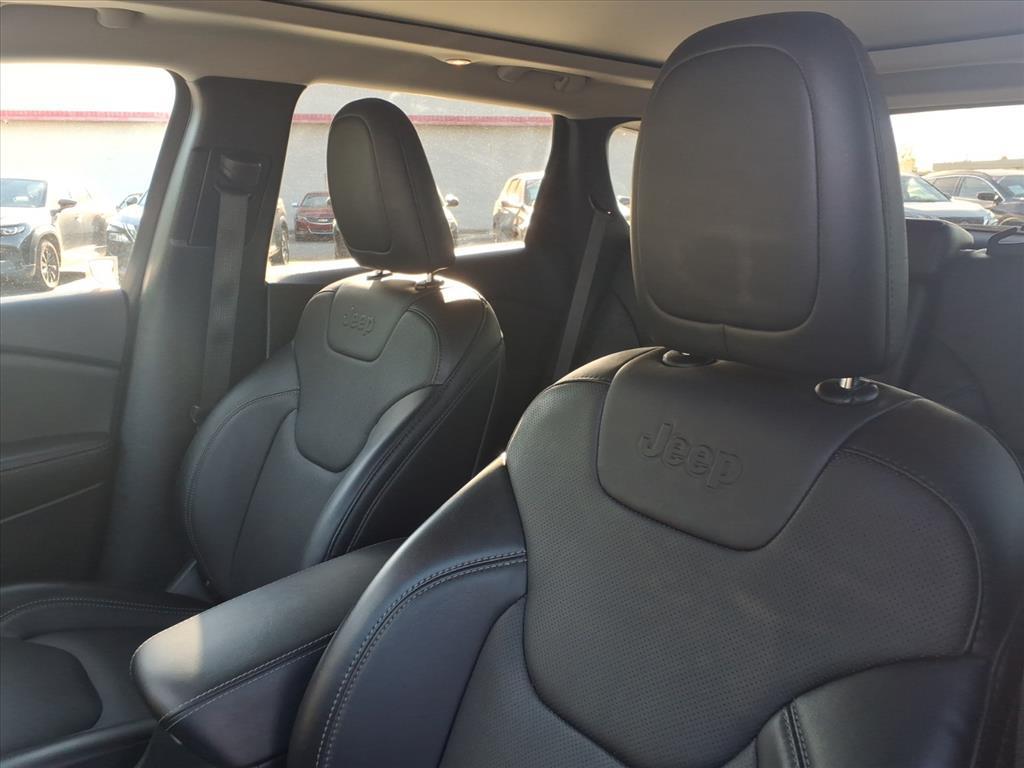 used 2022 Jeep Cherokee car