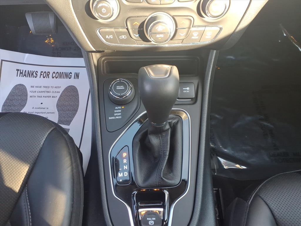 used 2022 Jeep Cherokee car