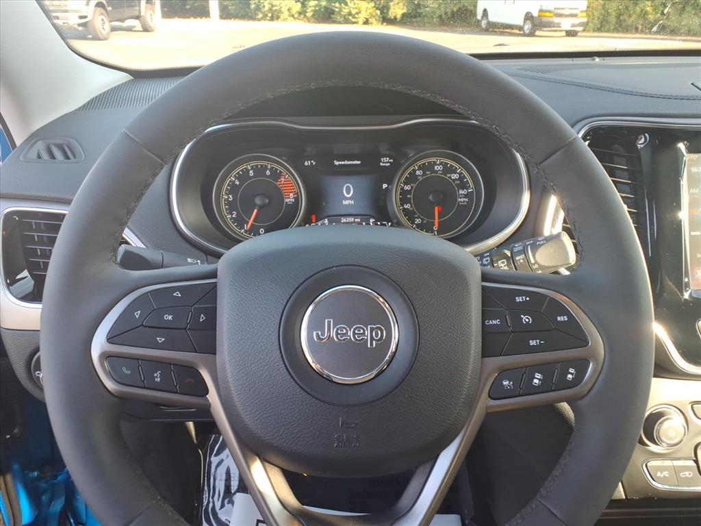 used 2022 Jeep Cherokee car