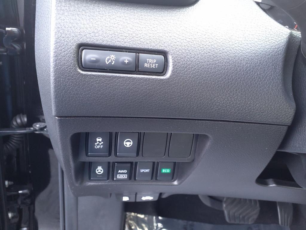 used 2022 Nissan Rogue Sport car, priced at $23,955