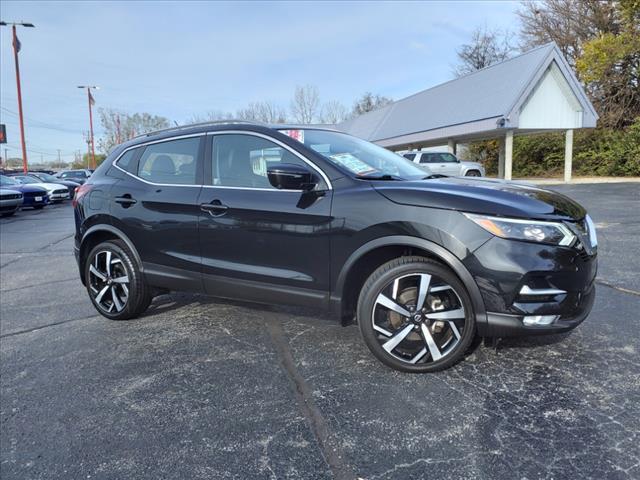 used 2022 Nissan Rogue Sport car, priced at $25,995