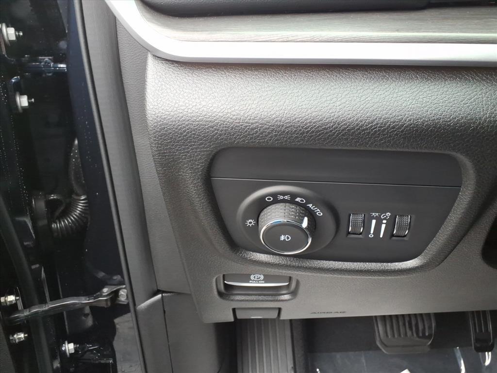 used 2023 Jeep Grand Cherokee L car, priced at $36,995