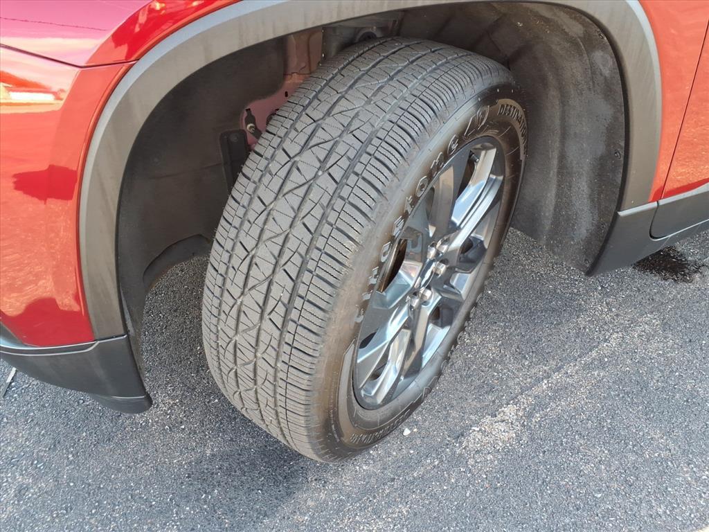 used 2020 Chevrolet Traverse car, priced at $28,995