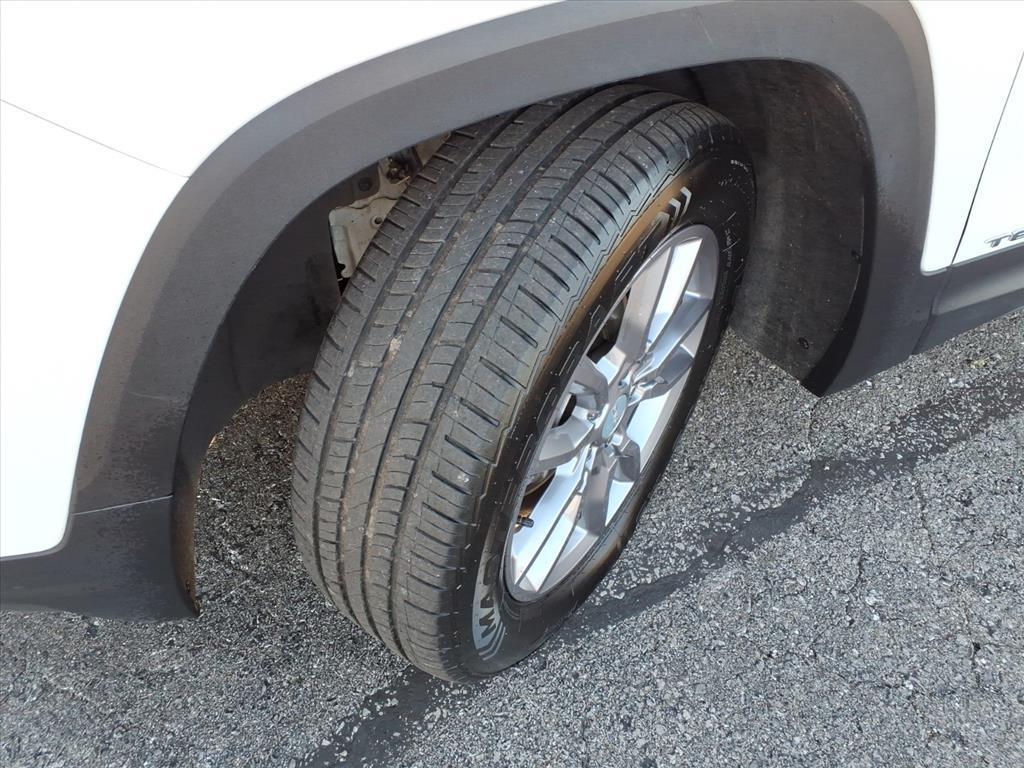 used 2024 GMC Terrain car, priced at $25,995