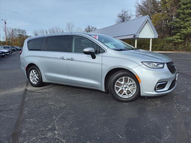 used 2023 Chrysler Pacifica car, priced at $26,995