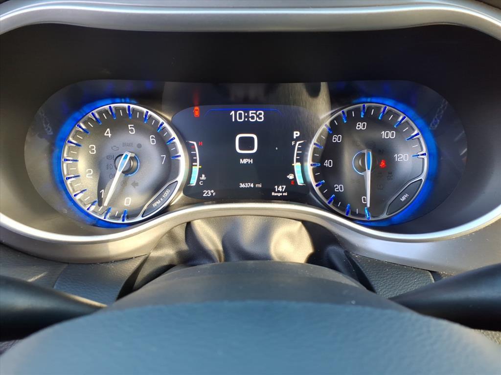 used 2025 Chrysler Pacifica car, priced at $35,995