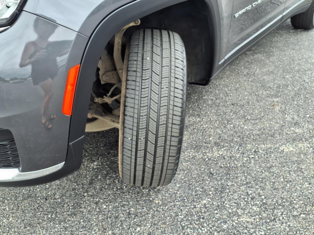 used 2022 Jeep Grand Cherokee L car, priced at $31,995