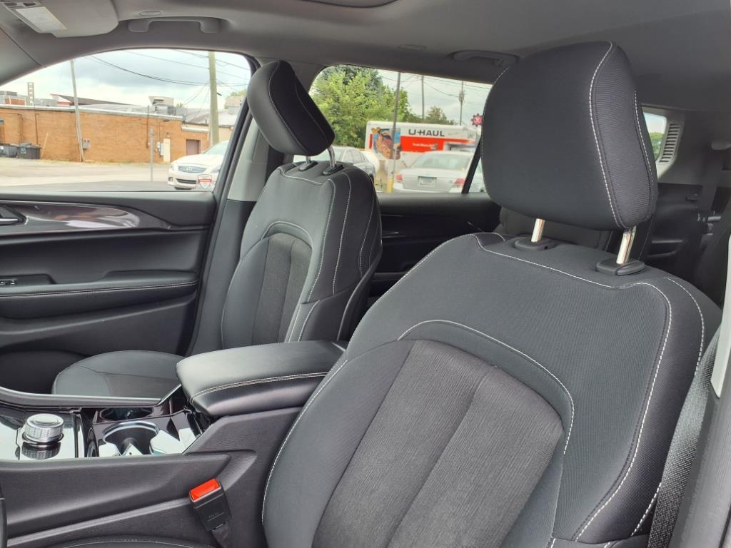 used 2022 Jeep Grand Cherokee L car, priced at $31,995