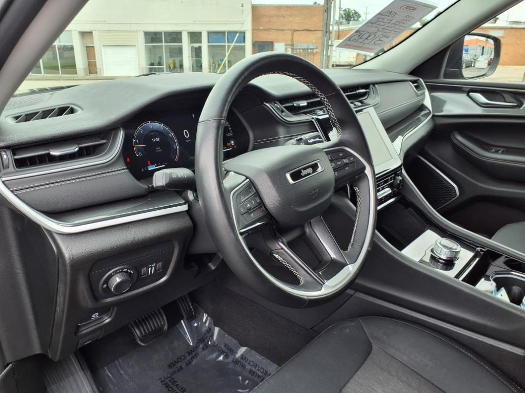 used 2022 Jeep Grand Cherokee L car, priced at $31,995