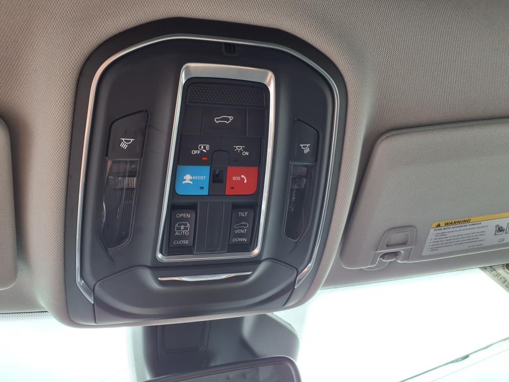 used 2022 Jeep Grand Cherokee L car, priced at $31,995