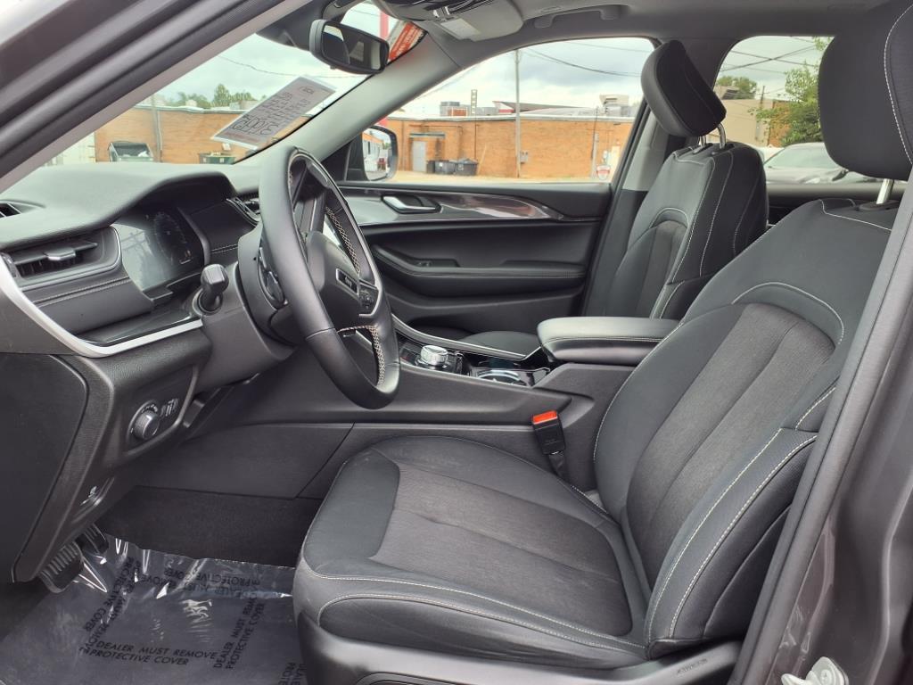 used 2022 Jeep Grand Cherokee L car, priced at $31,995