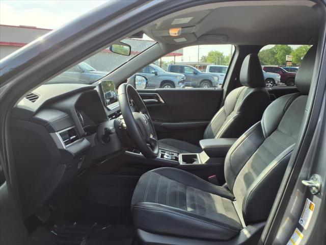 used 2024 Mitsubishi Outlander car