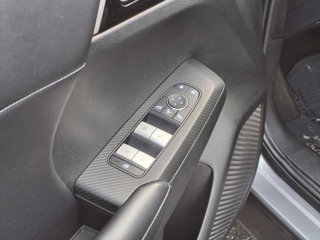 used 2024 Mitsubishi Outlander car