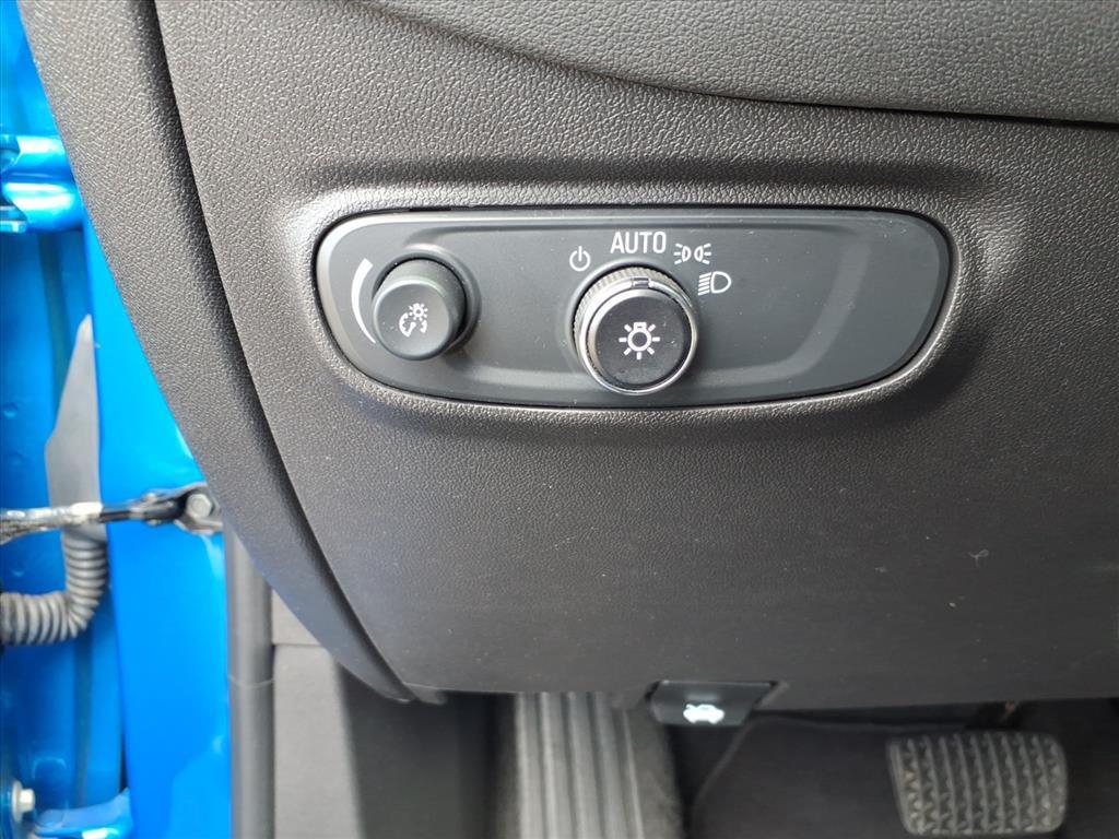 used 2024 Chevrolet Equinox car, priced at $26,495