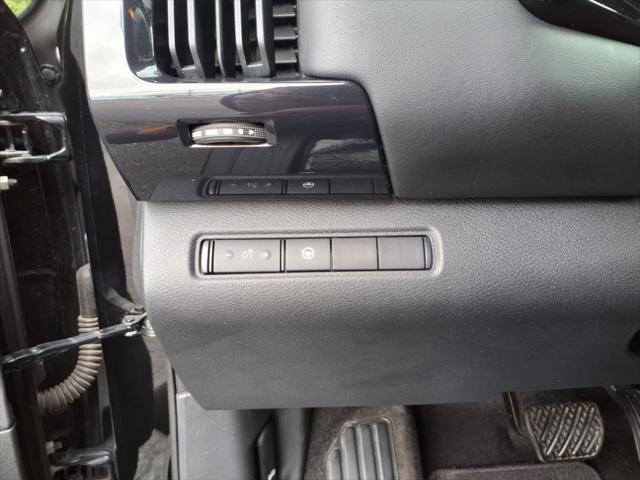 used 2022 Nissan Pathfinder car, priced at $27,995