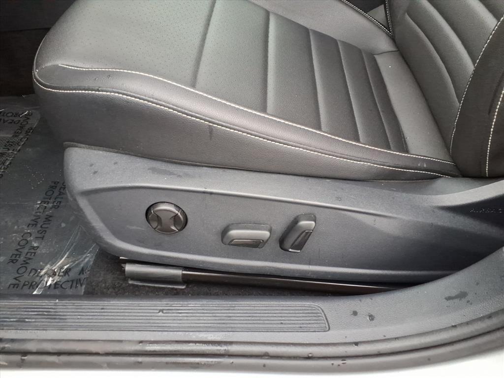 used 2024 Volkswagen Jetta car, priced at $21,995