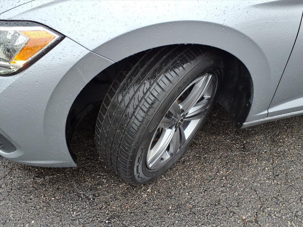 used 2024 Volkswagen Jetta car, priced at $21,995