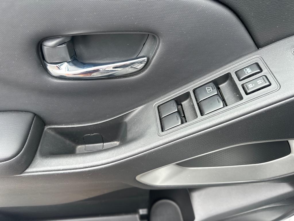 used 2022 Nissan Frontier car, priced at $25,995